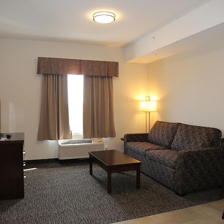 Prairie Moon Inn & Suites Macklin Exteriér fotografie
